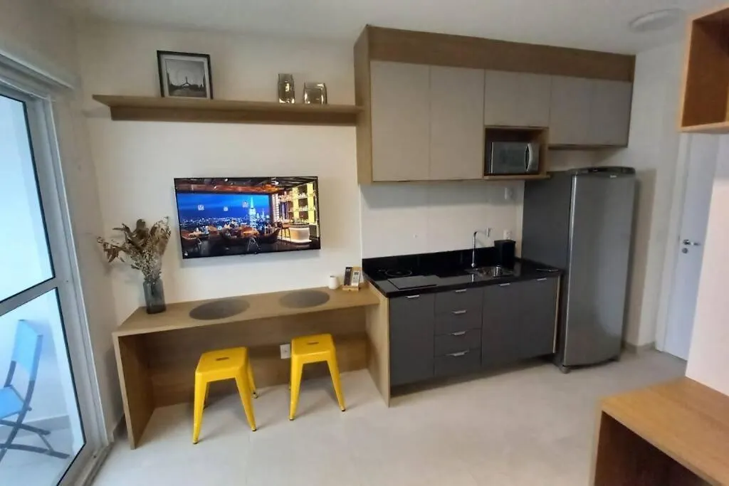 Lindo Studio Metro Butanta Sao Paulo